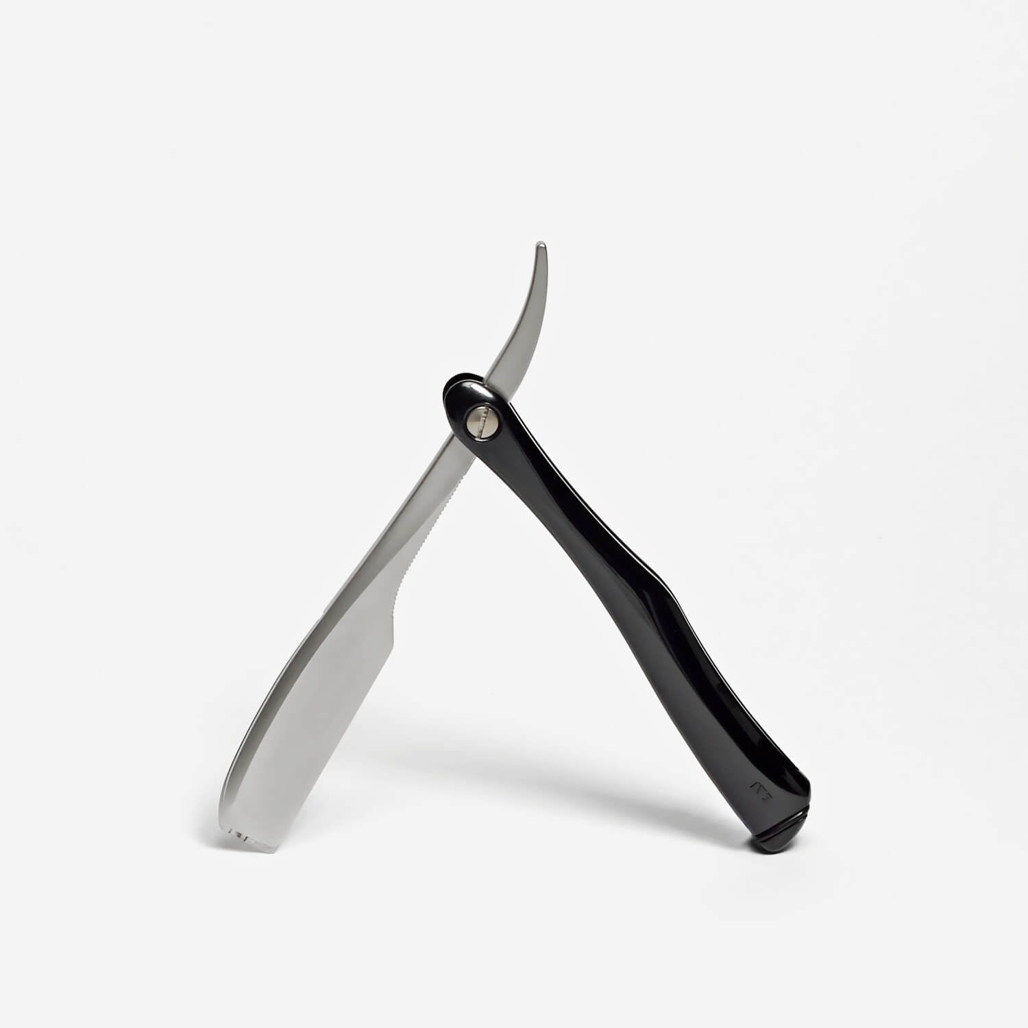 Kai Captain Standard Folding Razor (R-Type) image 0