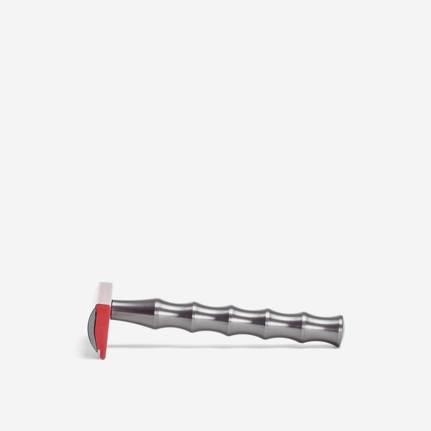 Above The Tie SE1 Safety Razor with 'Bamboo' Handle image 3