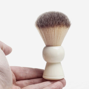 RazoRock ‘Keyhole’ Plissoft Synthetic Fibre Shaving Brush image 2